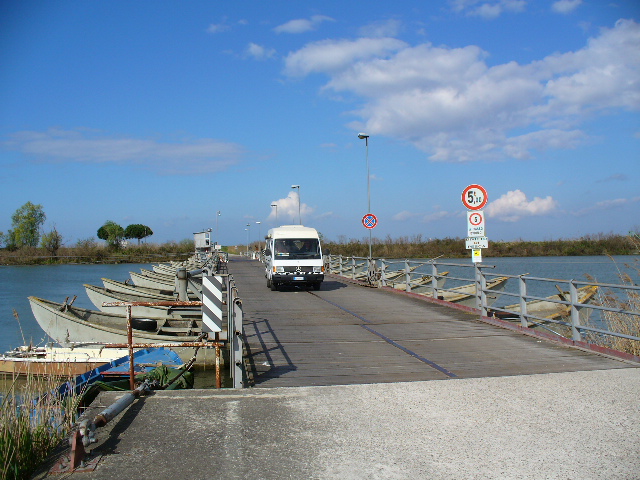 ponte barche